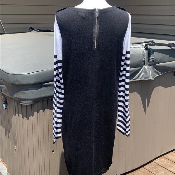 👙A New Approach Striped Dress - Picture 3 of 6